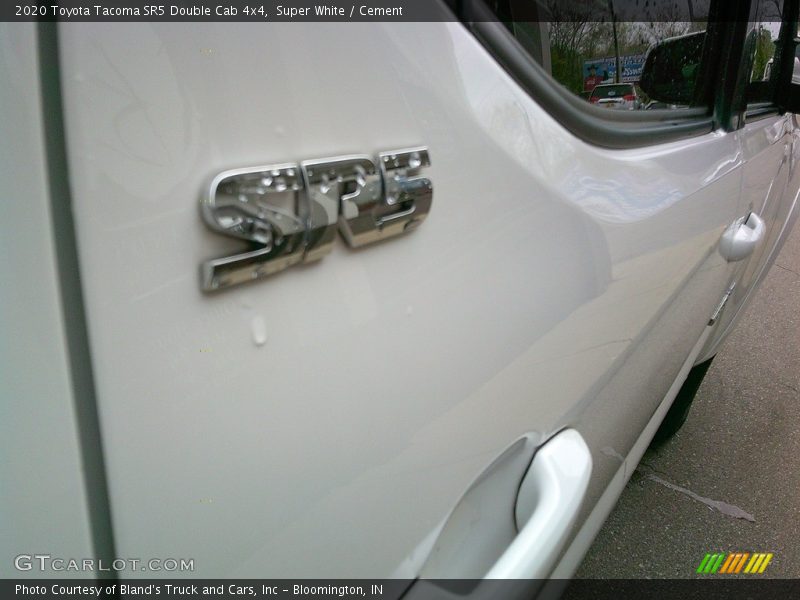Super White / Cement 2020 Toyota Tacoma SR5 Double Cab 4x4