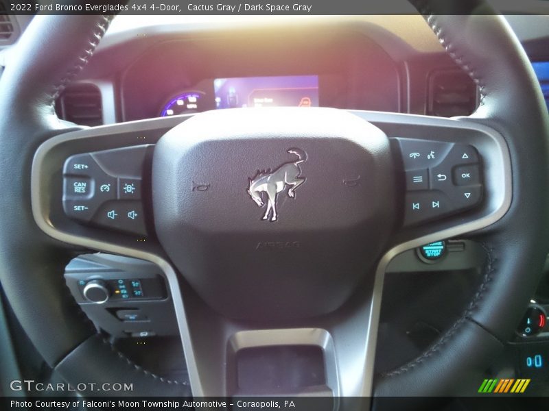  2022 Bronco Everglades 4x4 4-Door Steering Wheel
