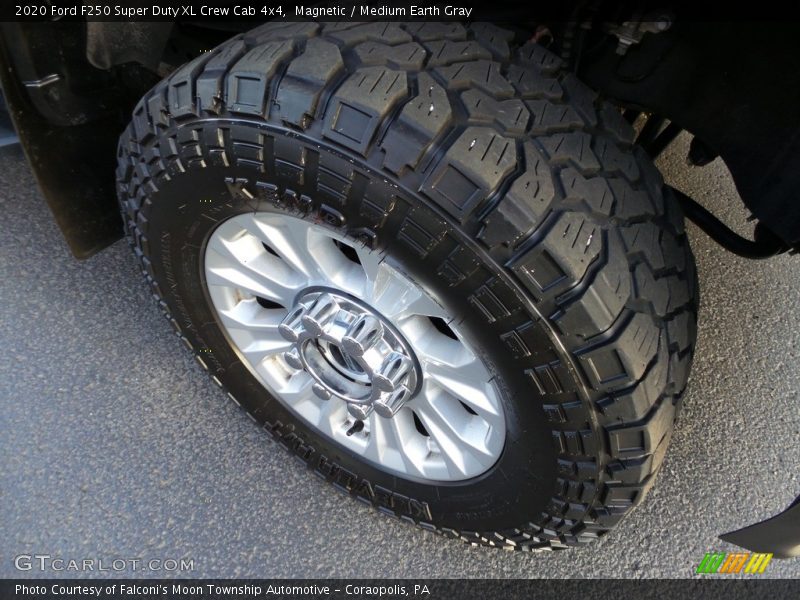 Magnetic / Medium Earth Gray 2020 Ford F250 Super Duty XL Crew Cab 4x4