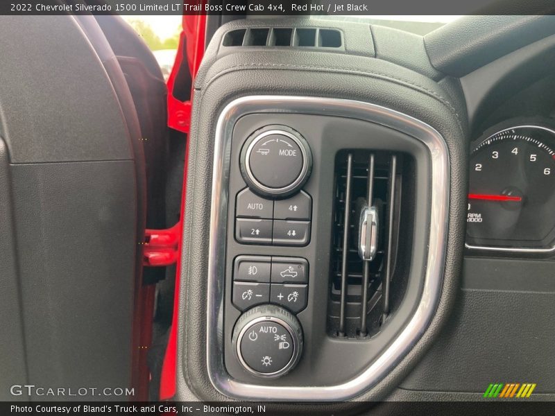 Red Hot / Jet Black 2022 Chevrolet Silverado 1500 Limited LT Trail Boss Crew Cab 4x4