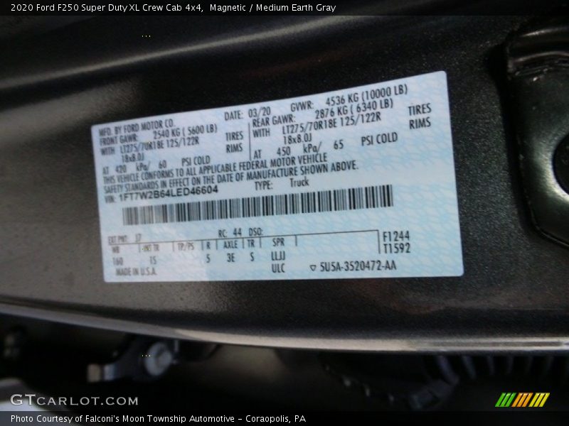 Magnetic / Medium Earth Gray 2020 Ford F250 Super Duty XL Crew Cab 4x4