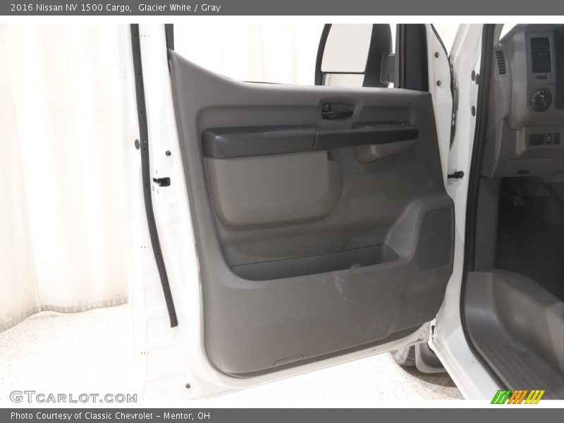 Door Panel of 2016 NV 1500 Cargo