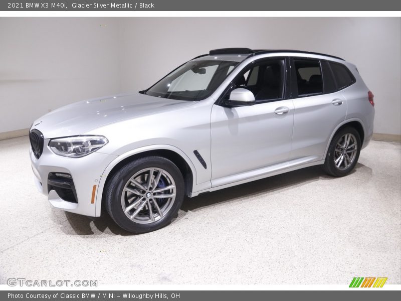 Glacier Silver Metallic / Black 2021 BMW X3 M40i