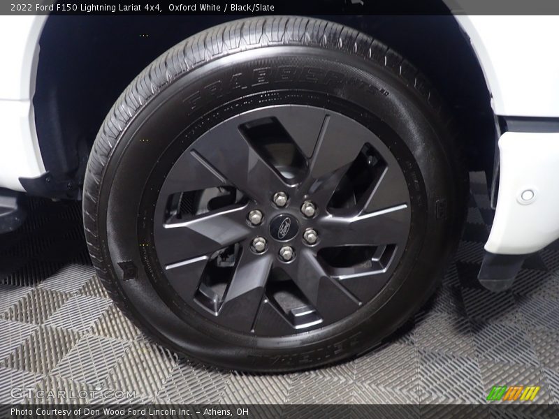  2022 F150 Lightning Lariat 4x4 Wheel