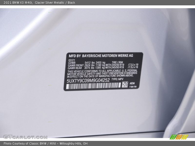 Glacier Silver Metallic / Black 2021 BMW X3 M40i