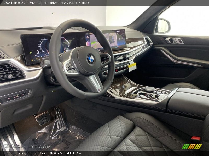 Brooklyn Grey Metallic / Black 2024 BMW X7 xDrive40i