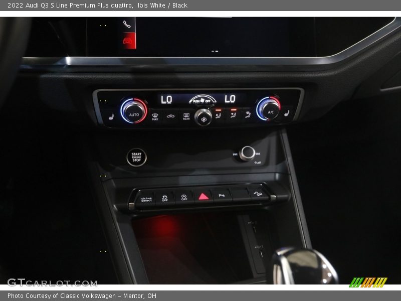 Controls of 2022 Q3 S Line Premium Plus quattro