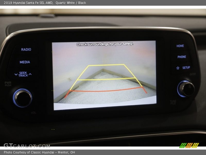 Quartz White / Black 2019 Hyundai Santa Fe SEL AWD