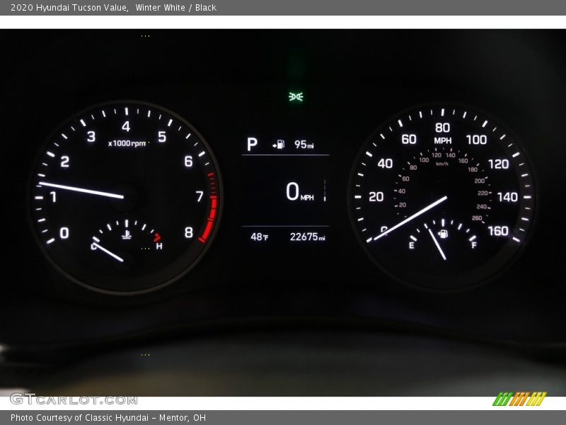 Winter White / Black 2020 Hyundai Tucson Value
