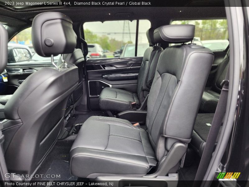 Diamond Black Crystal Pearl / Global Black 2023 Jeep Wagoneer L Series III 4x4