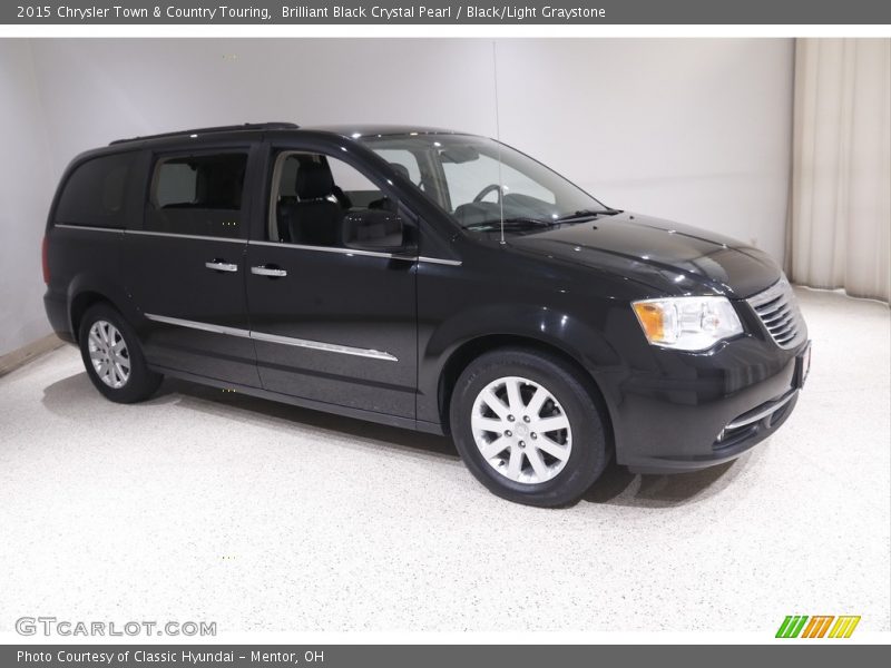 Brilliant Black Crystal Pearl / Black/Light Graystone 2015 Chrysler Town & Country Touring