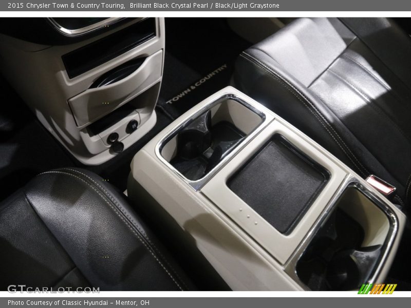 Brilliant Black Crystal Pearl / Black/Light Graystone 2015 Chrysler Town & Country Touring
