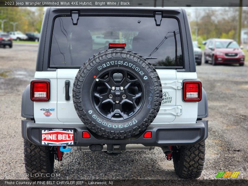 Bright White / Black 2023 Jeep Wrangler Unlimited Willys 4XE Hybrid