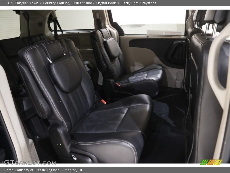 Brilliant Black Crystal Pearl / Black/Light Graystone 2015 Chrysler Town & Country Touring