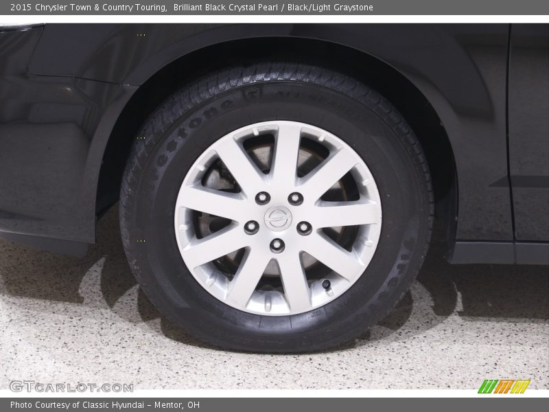Brilliant Black Crystal Pearl / Black/Light Graystone 2015 Chrysler Town & Country Touring