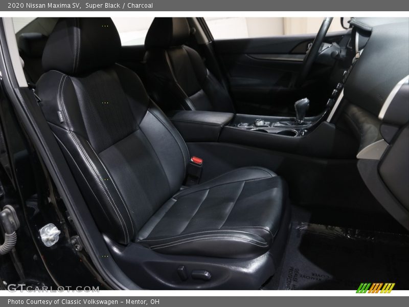 Super Black / Charcoal 2020 Nissan Maxima SV