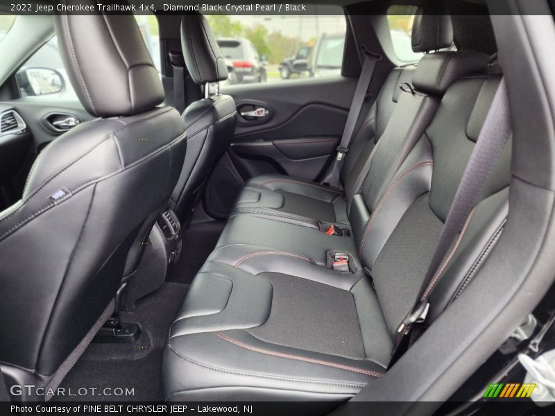 Diamond Black Crystal Pearl / Black 2022 Jeep Cherokee Trailhawk 4x4