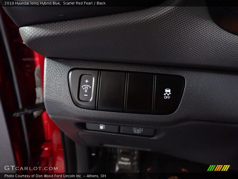 Scarlet Red Pearl / Black 2019 Hyundai Ioniq Hybrid Blue