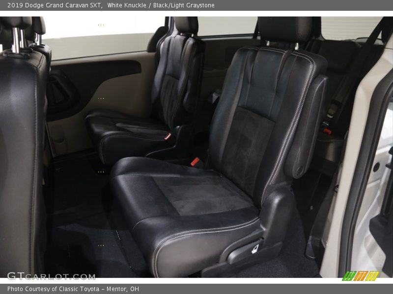 White Knuckle / Black/Light Graystone 2019 Dodge Grand Caravan SXT