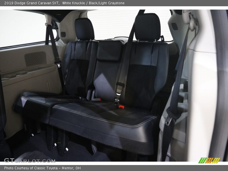 White Knuckle / Black/Light Graystone 2019 Dodge Grand Caravan SXT