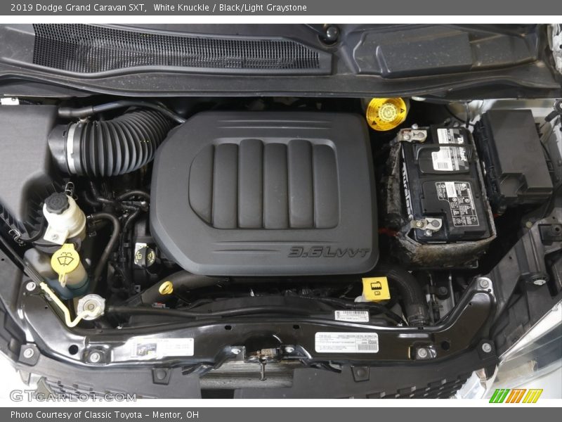 White Knuckle / Black/Light Graystone 2019 Dodge Grand Caravan SXT