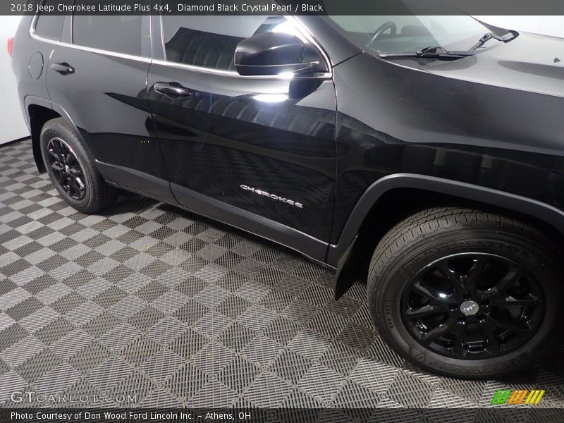 Diamond Black Crystal Pearl / Black 2018 Jeep Cherokee Latitude Plus 4x4