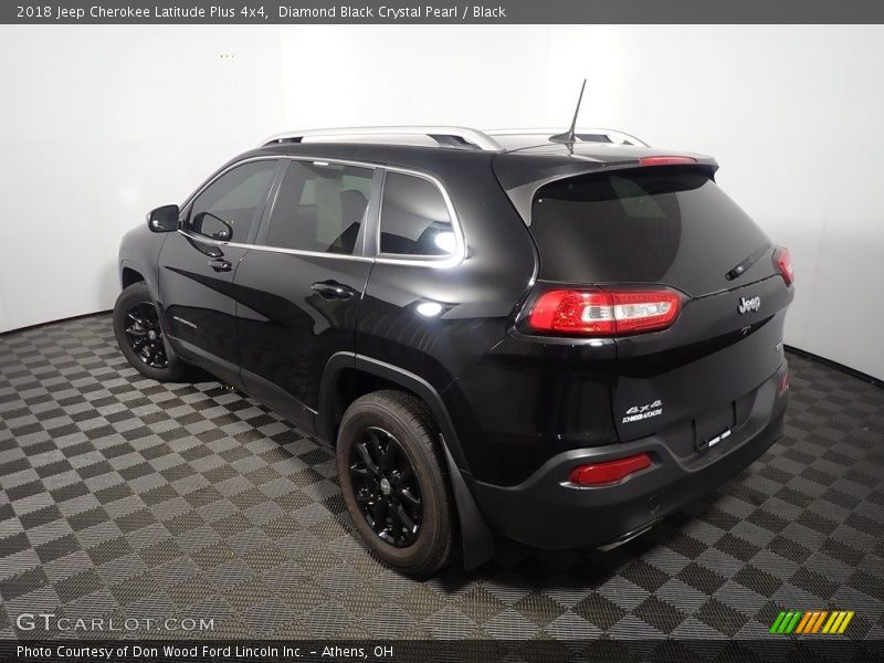 Diamond Black Crystal Pearl / Black 2018 Jeep Cherokee Latitude Plus 4x4