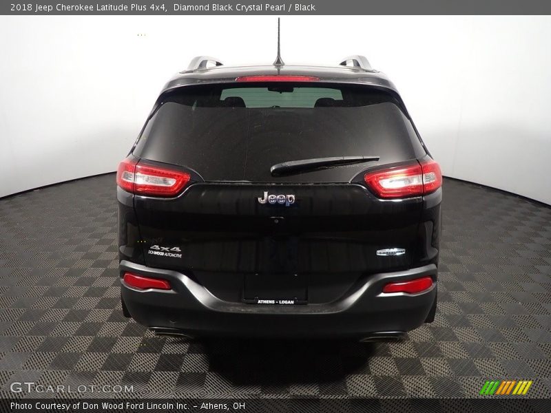 Diamond Black Crystal Pearl / Black 2018 Jeep Cherokee Latitude Plus 4x4