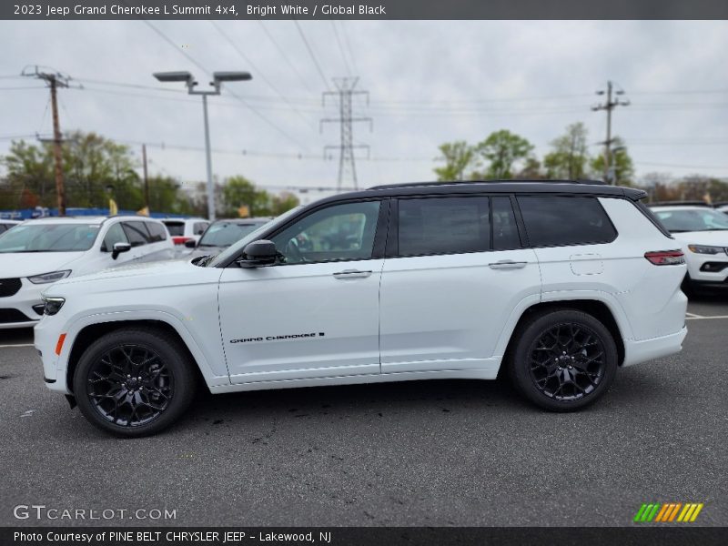 Bright White / Global Black 2023 Jeep Grand Cherokee L Summit 4x4