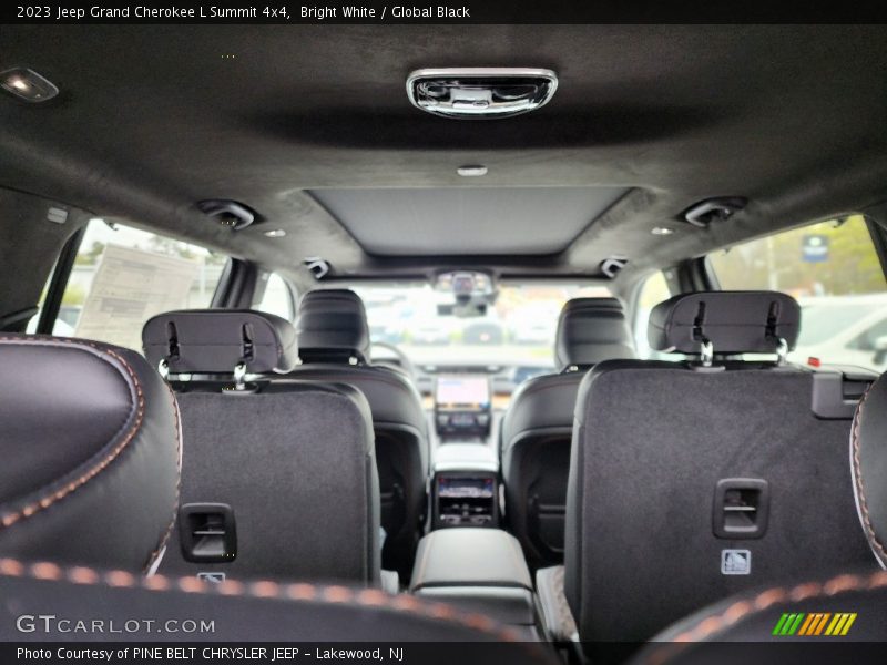 Bright White / Global Black 2023 Jeep Grand Cherokee L Summit 4x4