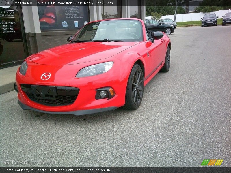 True Red / Black Cloth 2015 Mazda MX-5 Miata Club Roadster