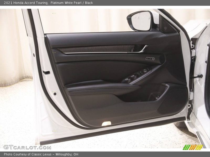 Door Panel of 2021 Accord Touring