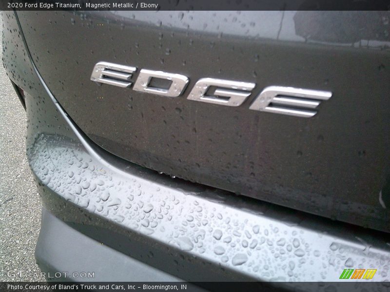 Magnetic Metallic / Ebony 2020 Ford Edge Titanium