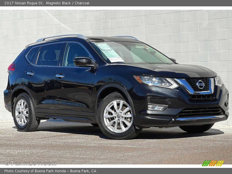  2017 Rogue SV Magnetic Black