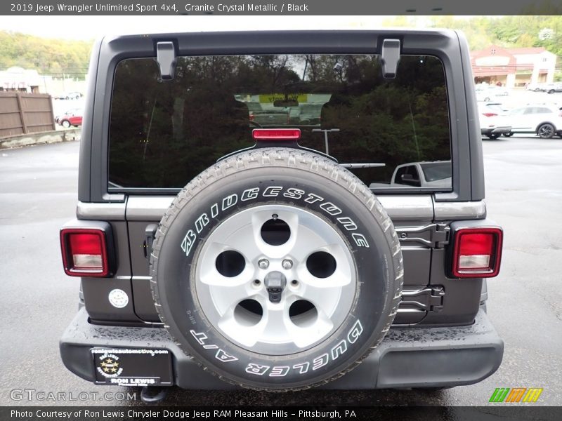 Granite Crystal Metallic / Black 2019 Jeep Wrangler Unlimited Sport 4x4