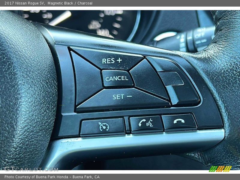  2017 Rogue SV Steering Wheel
