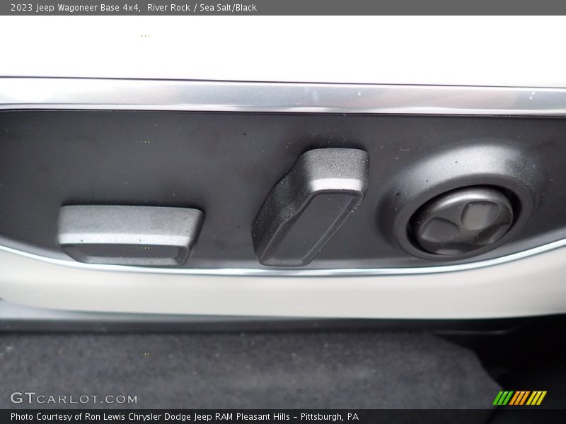 River Rock / Sea Salt/Black 2023 Jeep Wagoneer Base 4x4