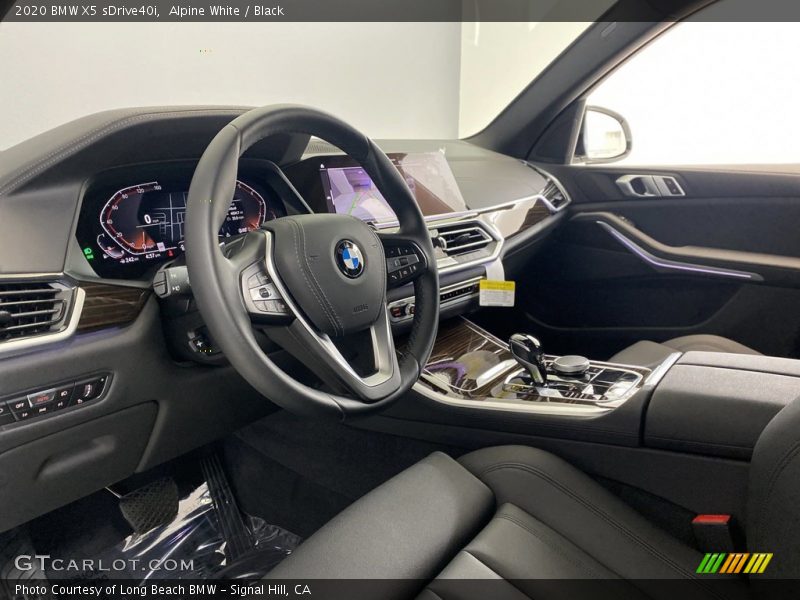 Alpine White / Black 2020 BMW X5 sDrive40i