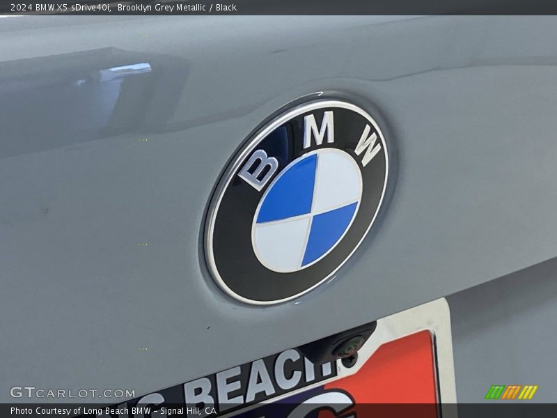 Brooklyn Grey Metallic / Black 2024 BMW X5 sDrive40i
