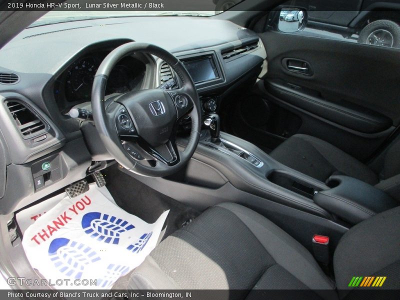 Lunar Silver Metallic / Black 2019 Honda HR-V Sport