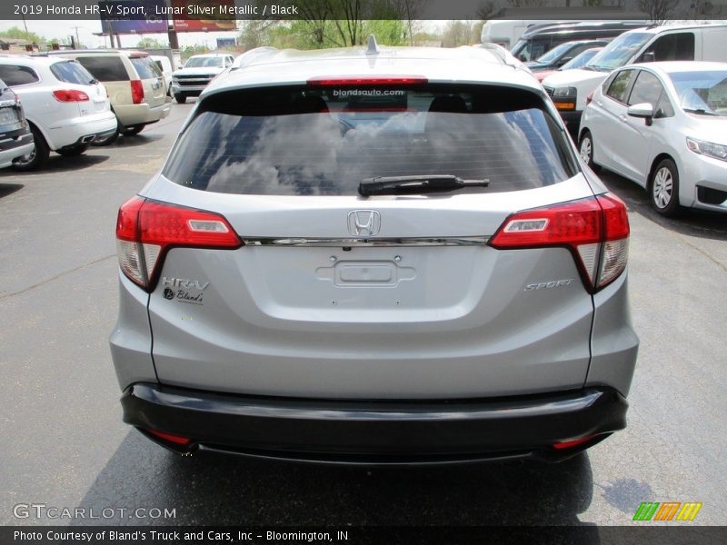 Lunar Silver Metallic / Black 2019 Honda HR-V Sport