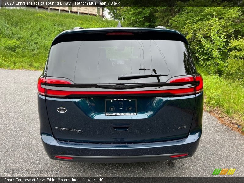 Fathom Blue Pearl / Black 2023 Chrysler Pacifica Touring L AWD