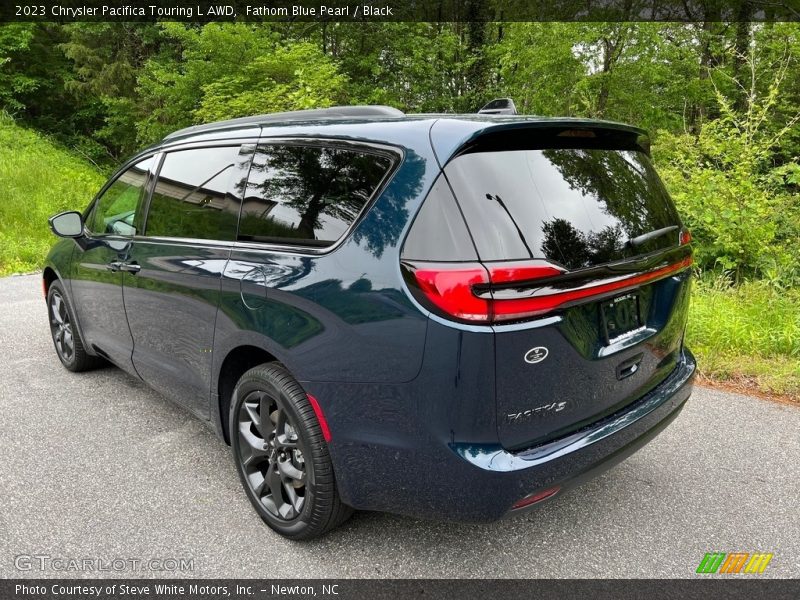Fathom Blue Pearl / Black 2023 Chrysler Pacifica Touring L AWD