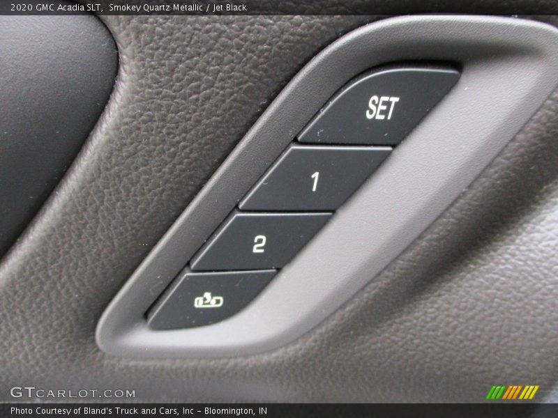Smokey Quartz Metallic / Jet Black 2020 GMC Acadia SLT