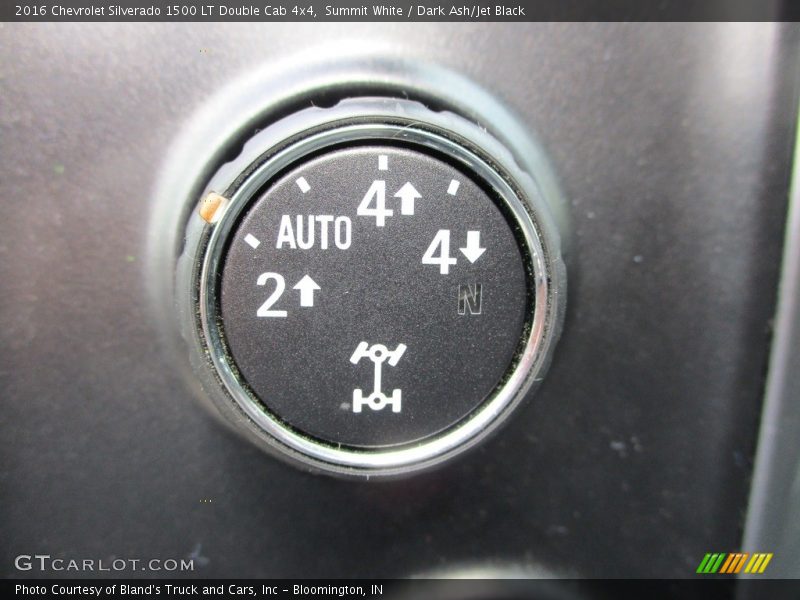 Summit White / Dark Ash/Jet Black 2016 Chevrolet Silverado 1500 LT Double Cab 4x4