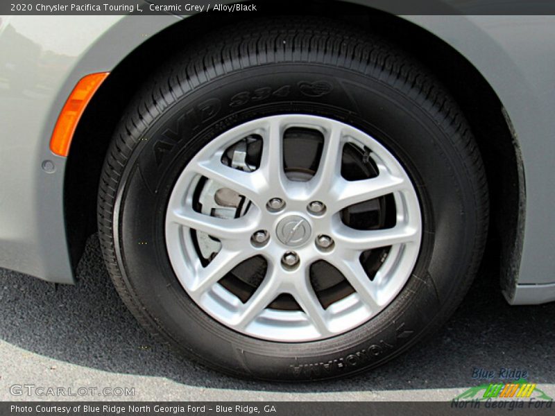 Ceramic Grey / Alloy/Black 2020 Chrysler Pacifica Touring L