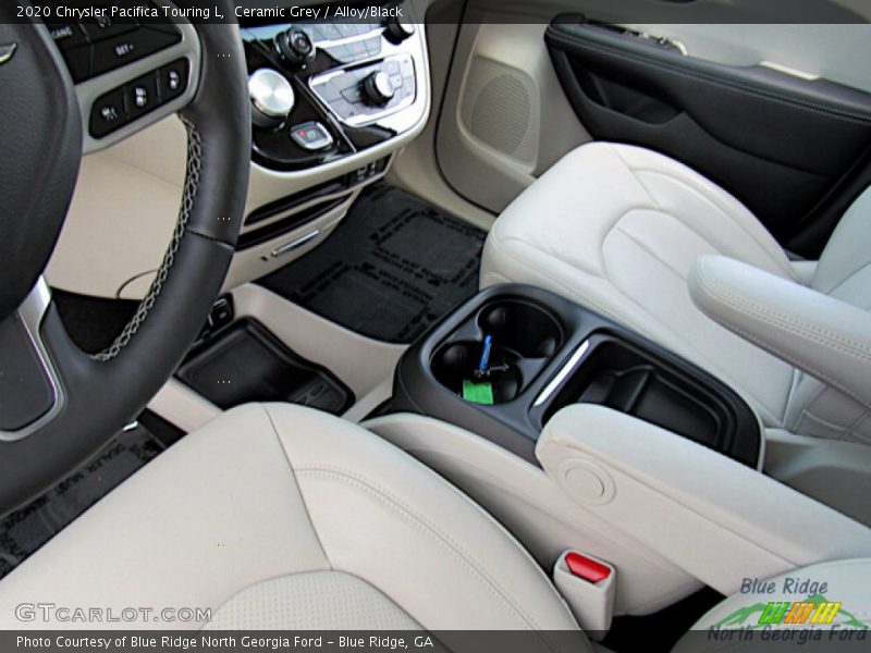 Ceramic Grey / Alloy/Black 2020 Chrysler Pacifica Touring L