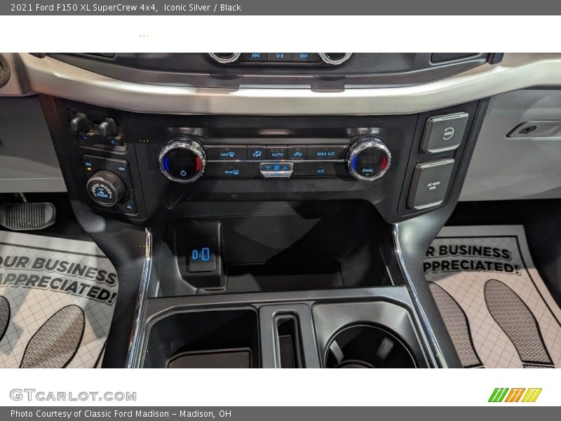 Iconic Silver / Black 2021 Ford F150 XL SuperCrew 4x4