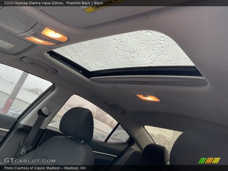 Phantom Black / Black 2020 Hyundai Elantra Value Edition