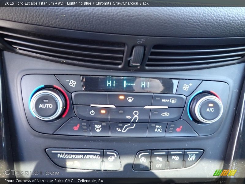 Lightning Blue / Chromite Gray/Charcoal Black 2019 Ford Escape Titanium 4WD